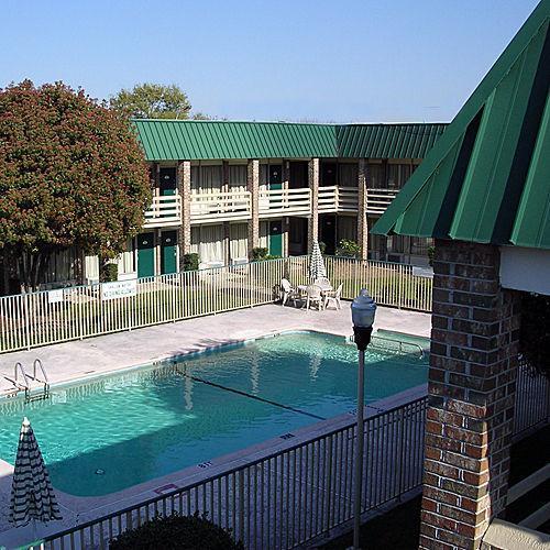 Motel 6 Columbia - University Of South Carolina Exterior foto